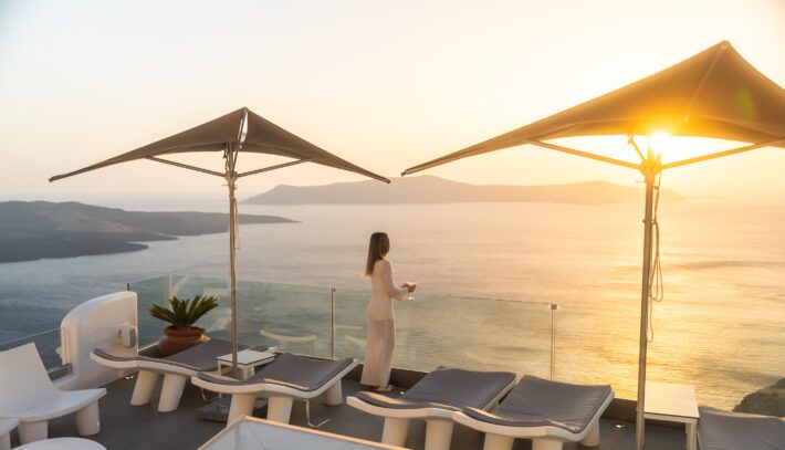 Athina Luxury Suites, Fira
