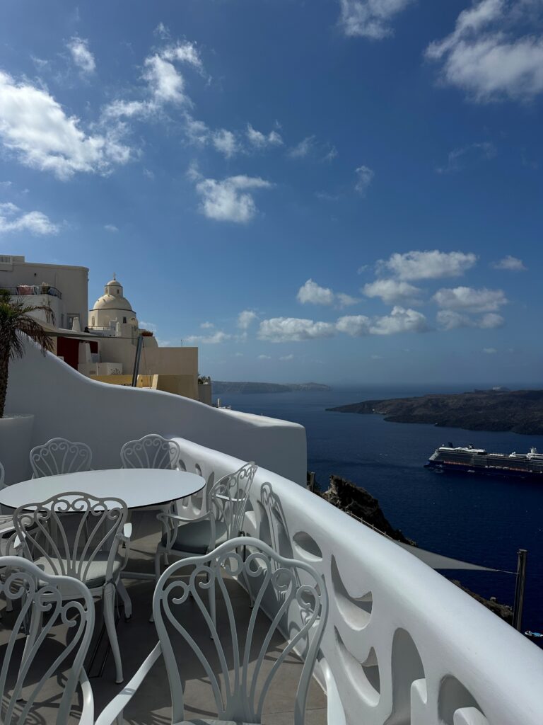 The Luxury of Silence: Discover Santorini Without the Noise