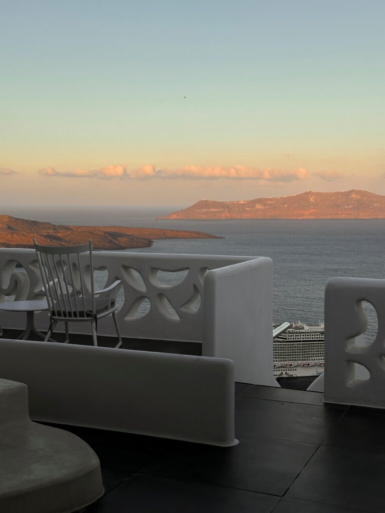 The Luxury of Silence: Discover Santorini Without the Noise