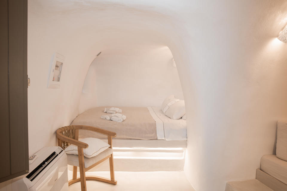 Signature Cave Suite