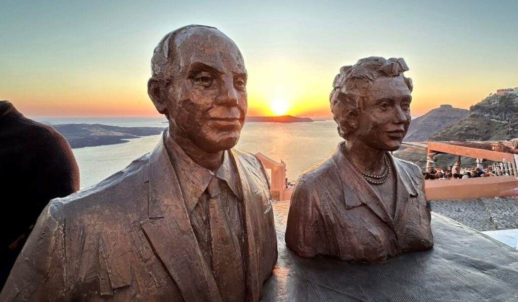 Honoring a Legacy: The Unveiling of the Nomikos Benefactors’ Busts in Fira