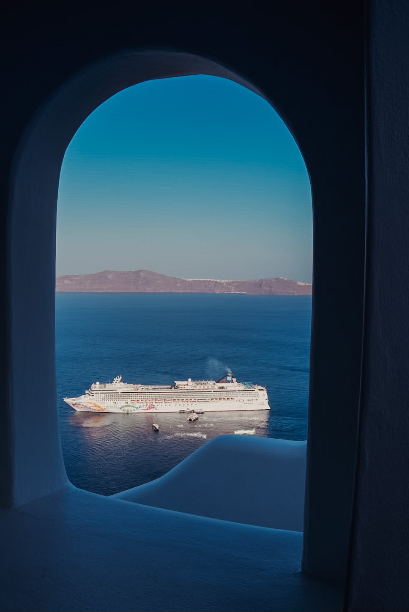 Santorini Among Europe’s Most Loved Islands